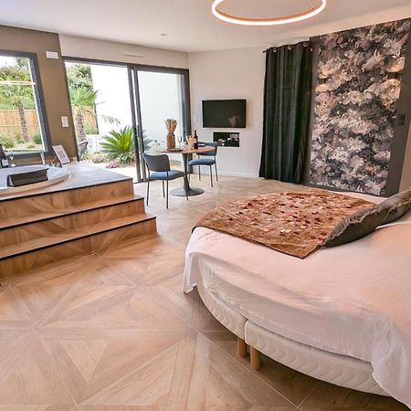 Les Suites Du Payre - Suite Romance Saint-Hilaire-de-Talmont Eksteriør billede