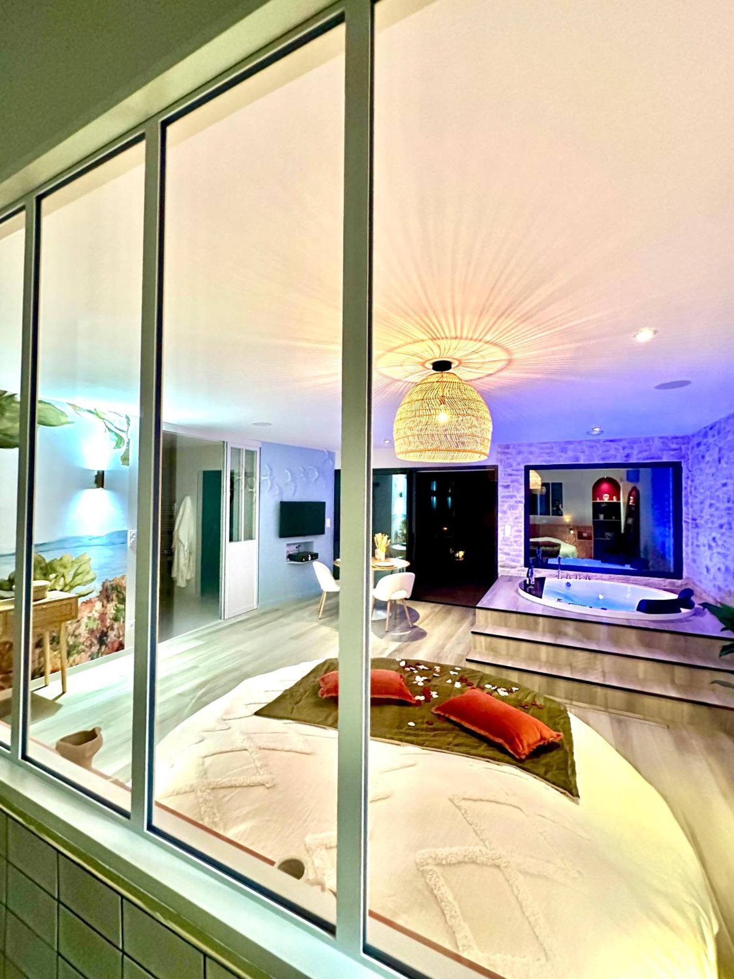 Les Suites Du Payre - Suite Romance Saint-Hilaire-de-Talmont Eksteriør billede