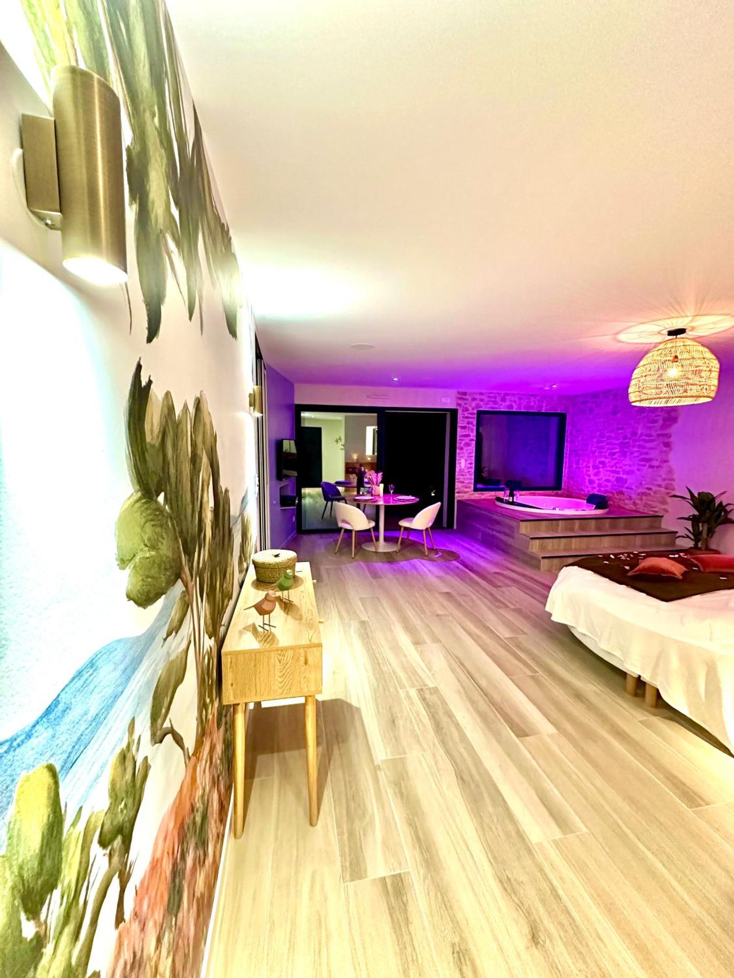 Les Suites Du Payre - Suite Romance Saint-Hilaire-de-Talmont Eksteriør billede