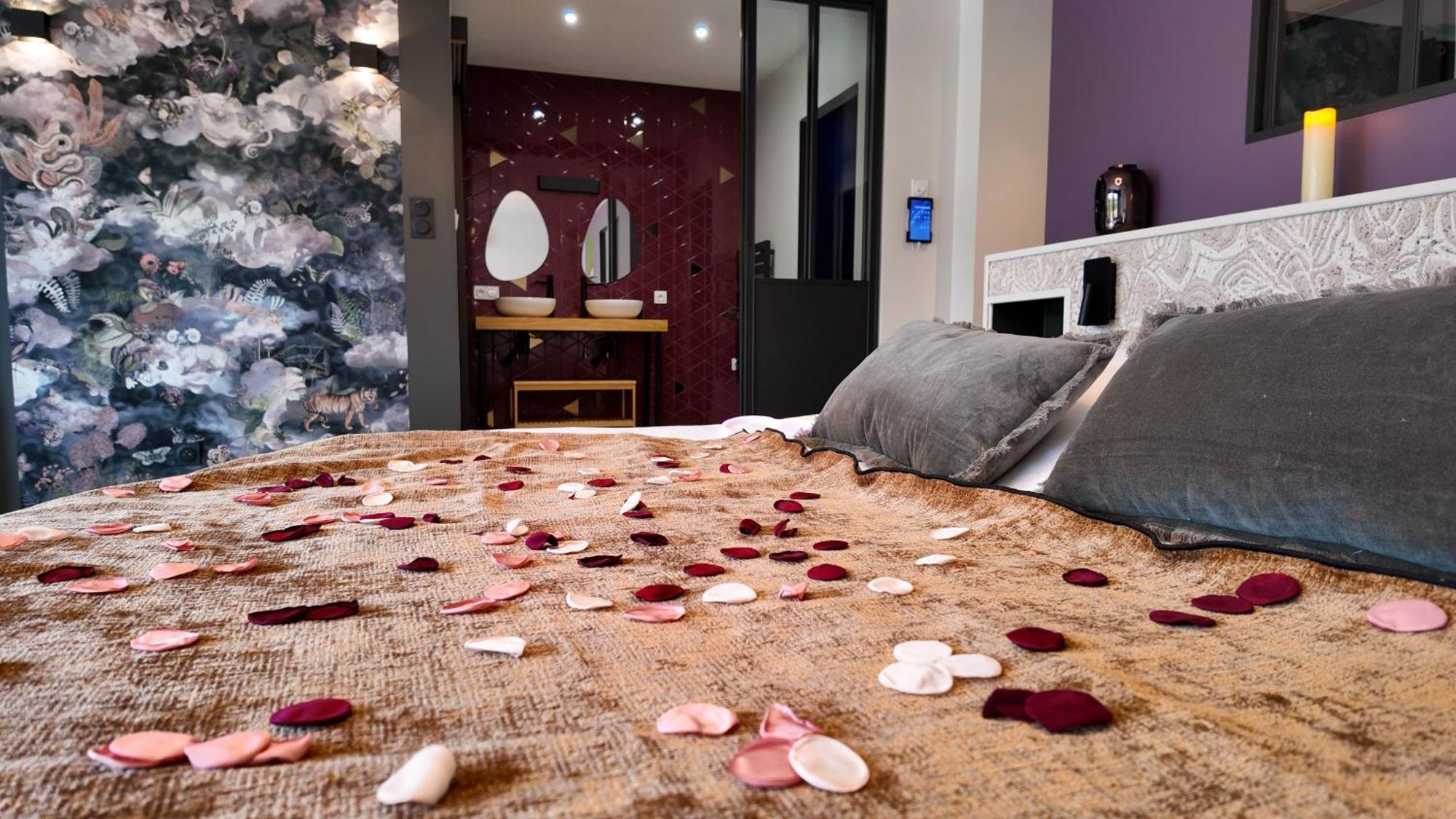 Les Suites Du Payre - Suite Romance Saint-Hilaire-de-Talmont Eksteriør billede